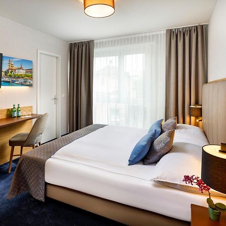 Hotel Tivoli Schlieren Eksteriør bilde